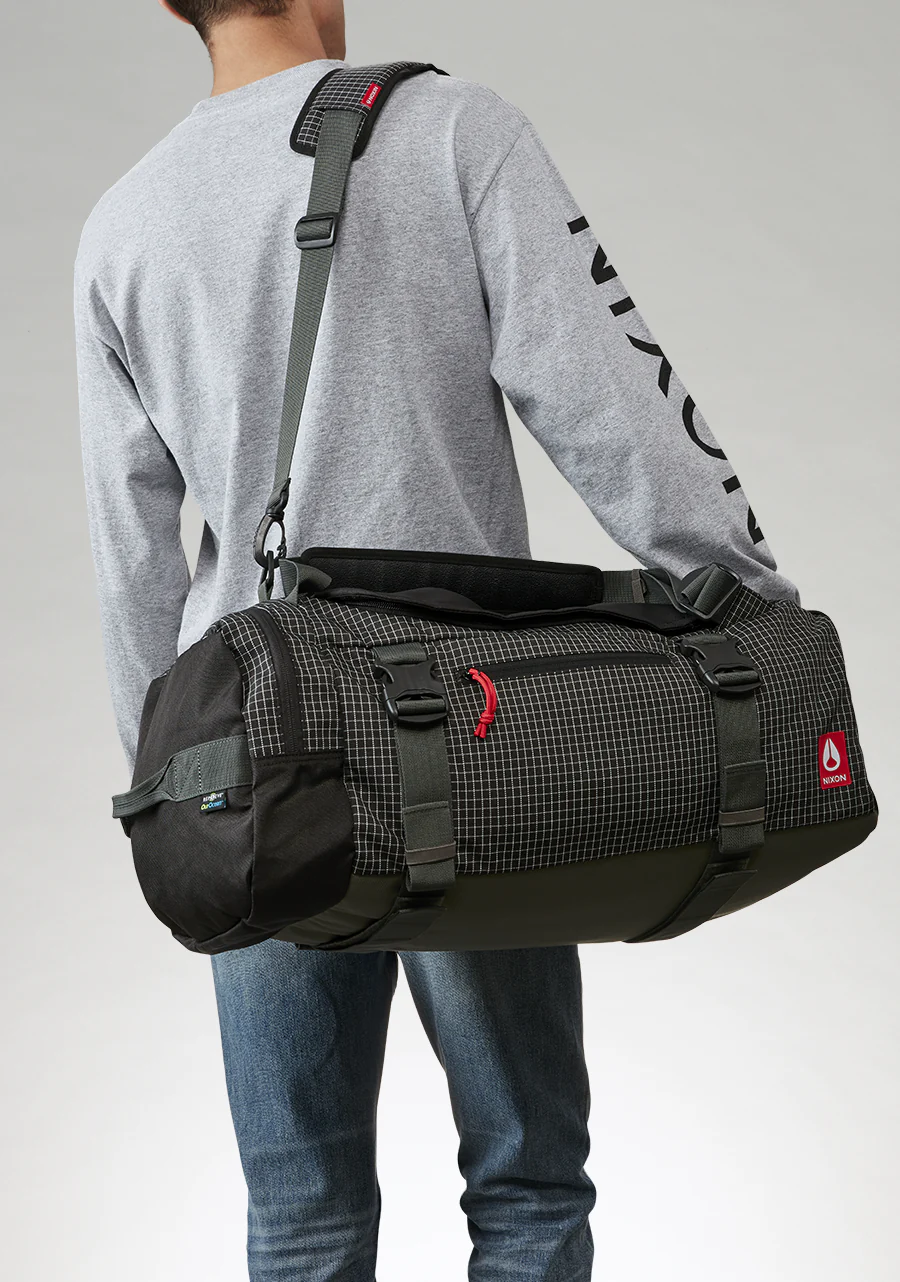Escape 45L Duffel - Black / Charcoal - Image 8
