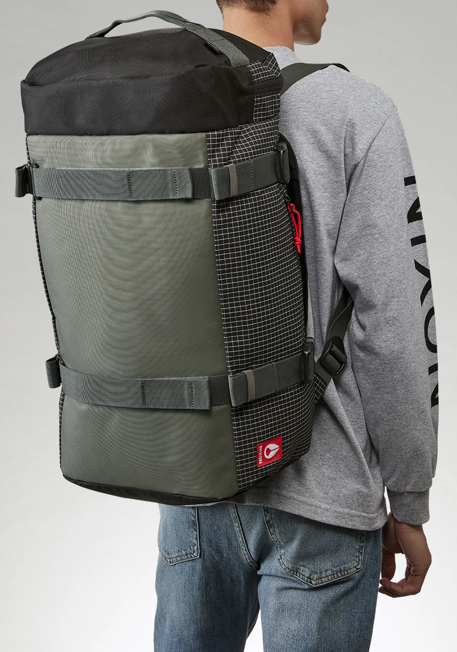 Escape 45L Duffel - Black / Charcoal - Image 9