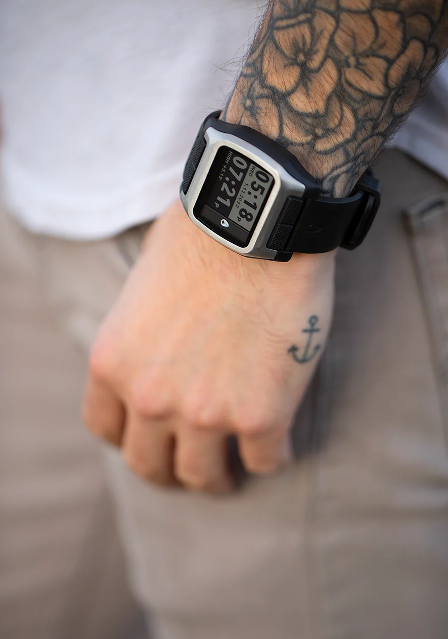 High Tide - Silver / Black - Image 9